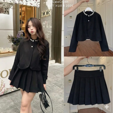 Set tiểu thư đen Mera áo khoác và chân váy xếp ly mùa đông 2.025, giá 335.000₫