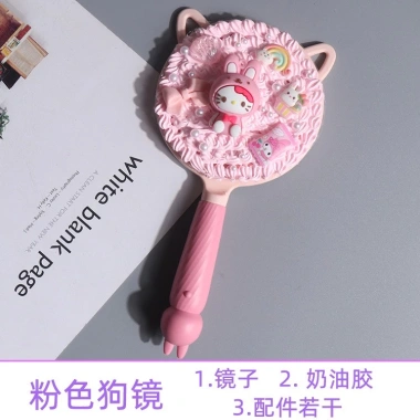 Set trang trí gương trang điểm cầm tay kem keo 10 charm slime, giá 49.500₫ 4 Set trang trí gương trang điểm cầm tay kem keo 10 charm slime, giá 49.500₫ 4
