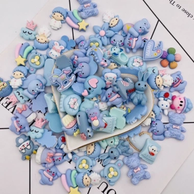 Set trang trí gương trang điểm cầm tay kem keo 10 charm slime, giá 49.500₫ 9 Set trang trí gương trang điểm cầm tay kem keo 10 charm slime, giá 49.500₫ 9