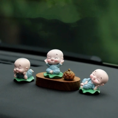 Set Tượng Chú Tiểu Bình An & Bình Hoa Gỗ Hoàng Dương Cao Cấp - Taplo Ô Tô có tinh dầu 4