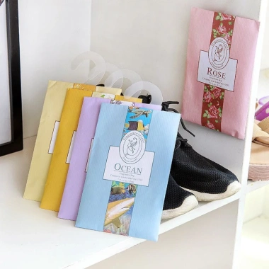 Siêu rẻ Bộ 3 Túi Thơm Thảo Mộc Treo Tủ Quần Áo, Phòng Khách, Nhà Tắm, Tủ Giày và Móc Treo Giá chỉ 16.500 đồng 3