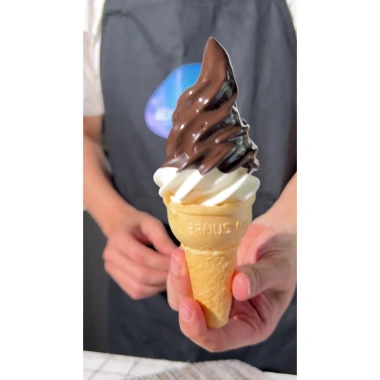 Sô cô la phủ đen Benuscream dạng lỏng - Giá 195.200₫, giảm 22%, vị ngọt, tan nhanh