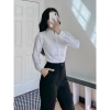 Sơ mi trắng tay dài LINH CHI vải lụa nhung cao cấp, không nhăn, mềm mịn, form đẹp tôn dáng sang trọng giá 185.000₫ 5