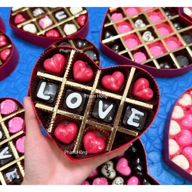 Socola hộp 10 viên - Quà Valentine ý nghĩa, giảm còn 99.000đ, ưu đãi đặc biệt