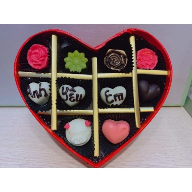 Socola Valentine 10 viên - Giá ưu đãi 90.000đ, quà ngọt ngào cho người thương