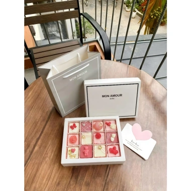 Socola Valentine Set 12 Viên Tone Hồng Trắng + Túi Thiệp - Quà Tặng Valentine Mọt 179k M04 3