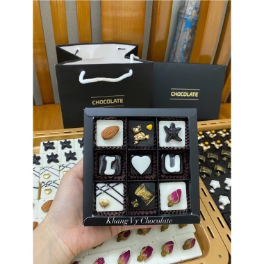 Socola Valentine viên thiết kế đen - Hương vị ngọt ngào, giảm giá chỉ 135.000 đồng