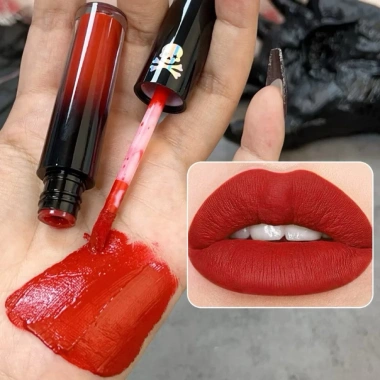 Son kem hoá trang màu đen nội địa, đa màu độc lạ, mùi thơm chuẩn màu 8 Son kem hoá trang màu đen nội địa, đa màu độc lạ, mùi thơm chuẩn màu 8