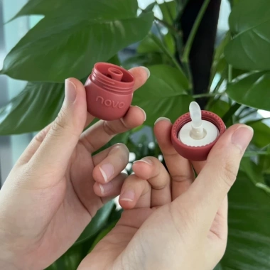 Son kem Novo siêu mịn nắp hình nấm - màu cực chuẩn, ảnh thật, giá chỉ 35.000₫ 4 Son kem Novo siêu mịn nắp hình nấm - màu cực chuẩn, ảnh thật, giá chỉ 35.000₫ 4