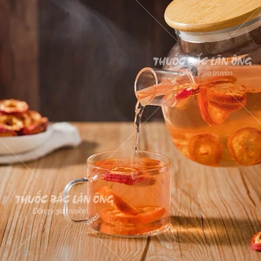 Sơn tra thái lát 100g táo gai sấy khô Lãn Ông - Pha trà, hầm canh, nấu chè, 15.000₫ 4 Sơn tra thái lát 100g táo gai sấy khô Lãn Ông - Pha trà, hầm canh, nấu chè, 15.000₫ 4