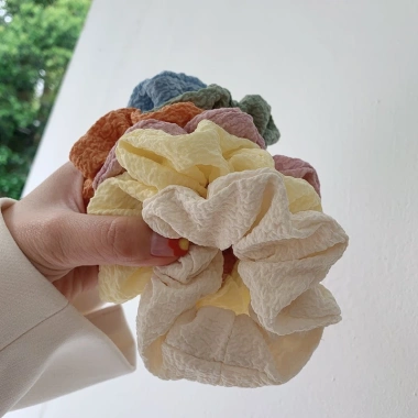 Srunchies vải nhún màu trơn Hàn Quốc S10 - Đơn giản, dễ thương, giá chỉ 9.799₫ 3