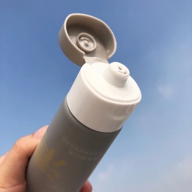 Sữa rửa mặt bùn khoáng kiềm dầu 2 ống – Dưỡng ẩm, làm sạch nhẹ nhàng, chính hãng 9 Sữa rửa mặt bùn khoáng kiềm dầu 2 ống – Dưỡng ẩm, làm sạch nhẹ nhàng, chính hãng 9