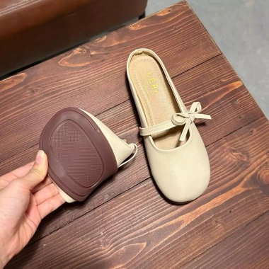 Sục bệt nơ nhỏ đế cao su mềm chống trơn - Nữ tính nhẹ nhàng, giá ưu đãi 195.000₫