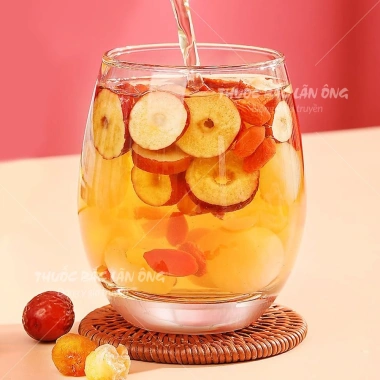 Táo đỏ Hàn Quốc sấy giòn 500g - Dùng pha trà, ăn vặt, nấu chè - Giá 65.000₫