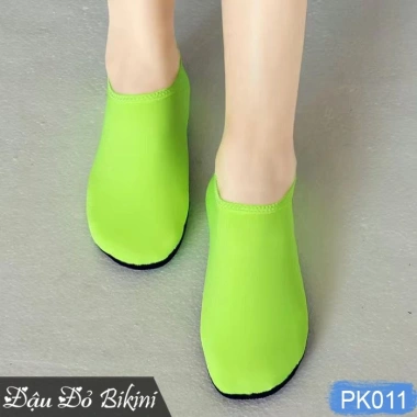 Tất giày đi biển PK011 – Đế cao su mềm, chống bám cát, trơn trượt, giãn ôm chân