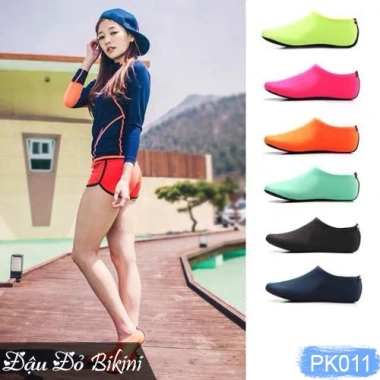 Tất giày đi biển PK011 – Đế cao su mềm, chống bám cát, trơn trượt, giãn ôm chân