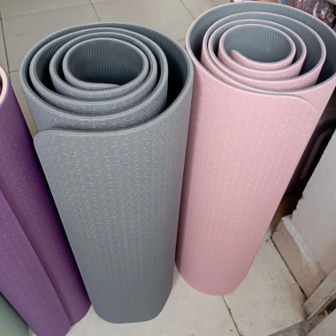Thảm Yoga 2 mặt đúc liền 2 lớp KT 180x60cm dày 0.6cm Giá ưu đãi 75.000 VND 4
