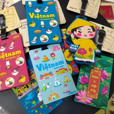 Thẻ Gắn Tên Valy Luggage Tag Phong Cảnh và Ẩm Thực Việt, Quà Tặng Lưu Niệm, Giá 80.000 VND