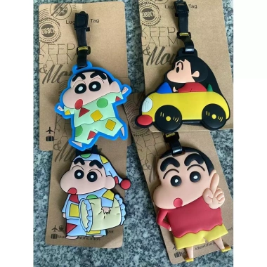 Thẻ hành lý Crayon Shin‑Chan EZ8Y – Nhận dạng mặt, dây chuyền nhỏ, giảm giá 20%