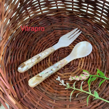 Thìa Nĩa Trái Khảm Màu Sữa Đẹp - Giá Chỉ 33.000₫, Giảm Giá Đặc Biệt