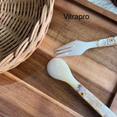 Thìa Nĩa Trái Khảm Màu Sữa Đẹp - Giá Chỉ 33.000₫, Giảm Giá Đặc Biệt