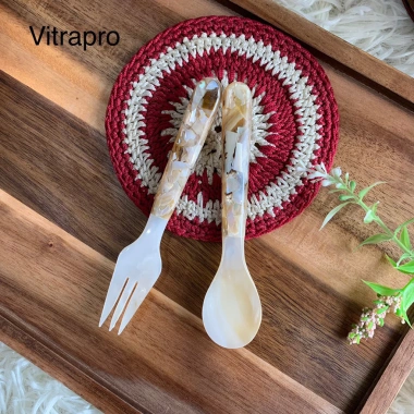 Thìa Nĩa Trái Khảm Màu Sữa Đẹp - Giá Chỉ 33.000₫, Giảm Giá Đặc Biệt