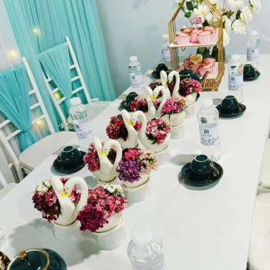 Thiên Nga sứ cắm hoa bày mâm thôi nôi - Chậu sứ trồng cây A035, giá chỉ 45.000 VND 2