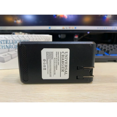 Thiết bị sạc pin đa năng LCD USB IC SMART - Sạc kẹp đa năng, hiển thị màn hình, giá chỉ 65.000₫