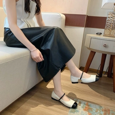 TH.STORE Giày Búp Bê Trắng Bạc Mẫu Mới 308 Giá ưu đãi 198.000 VNĐ