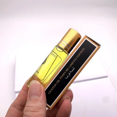 Tinh đầu nước hoa Dubai 12ml dạng lăn siêu thơm - Giá chỉ 25.000đ, khuyến mãi 10