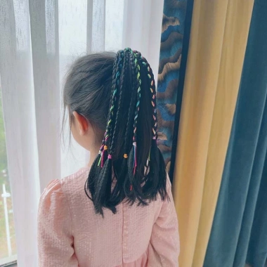 Tóc Giả Tết 12 Lọn Bện Cá Tính - Biểu Diễn, Dành Cho Bé Gái - 42.000 VND