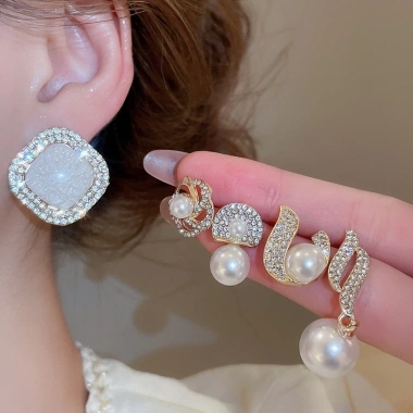 Trang sức bạc kim cương ngọc trai - Mặt dây chuyền và bông tai 93.170 VND 2