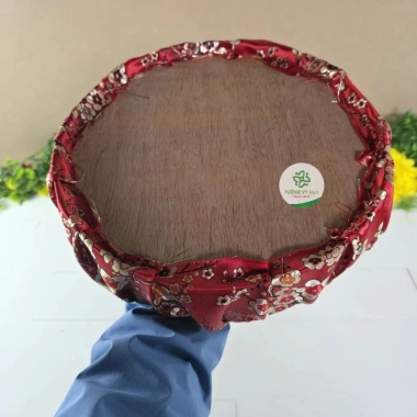 Trụ tròn gấm lụa hoa văn ngày tết, trang trí, quà tặng lễ tết, giảm còn 75.000₫