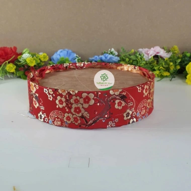Trụ tròn gấm lụa hoa văn ngày tết, trang trí, quà tặng lễ tết, giảm còn 75.000₫
