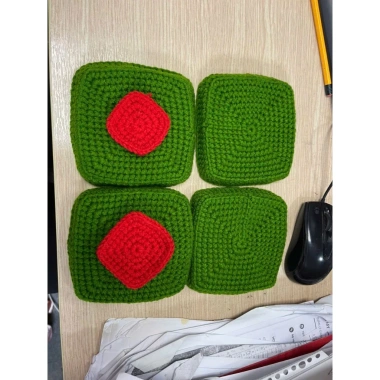 Túi bánh chưng len handmade đeo chơi Tết, túi đỏ bé đựng lì xì theo yêu cầu 6