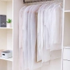 Túi bọc quần áo PEVA dày chống bụi, khóa chống thấm, treo tủ gọn Giá 51.000₫ 4