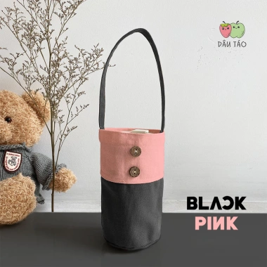 Túi Canvas Đựng Bình Giữ Nhiệt DT x BlackPink - Hồng Đen, Size 450-750ml, Giá 37k 3 Túi Canvas Đựng Bình Giữ Nhiệt DT x BlackPink - Hồng Đen, Size 450-750ml, Giá 37k 3