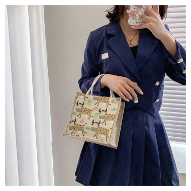 Túi cói mini thời trang đa năng, chỉ 21.900₫ - Đựng đồ đi làm, đi chơi, du lịch 5