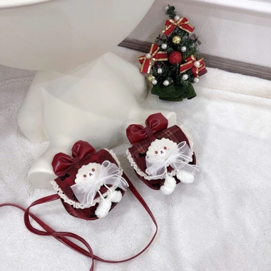 Túi đeo chéo mini dáng bầu dạ đỏ phối nơ cute, siêu xinh, giá chỉ 65.000 VND giảm từ 83.850 VND