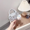 Túi đeo chéo mini dáng bàu in chữ nổi, kèm gấu treo cute thời trang - 59.000 VND 3