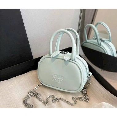 Túi đeo chéo mini nữ da mềm dáng hộp nhỏ xinh, dây xích thời trang cho bé và bé gái - Giá 55.000đ
