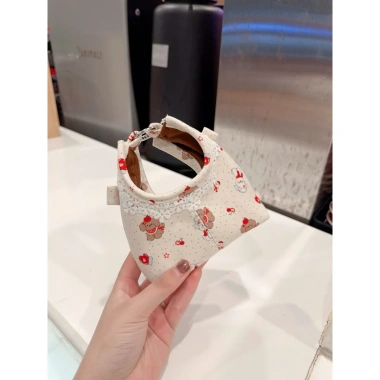 Túi đeo chéo mini vải Hoạ Tiết Ngỗ Nghĩnh 6 màu cute - Giá 55.000đ, hot trend 10