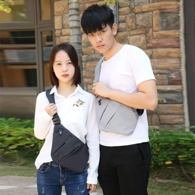 Túi Đeo Chéo Ngực Siêu Mỏng Đa Năng Chống Trộm Unisex - Giá 237.211₫