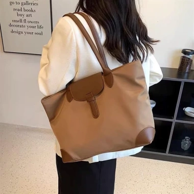 Túi đeo vai vải dù đơn giản màu nâu đen, sức chứa lớn đựng A4, phong cách Hàn Quốc - Đi làm và đi chơi