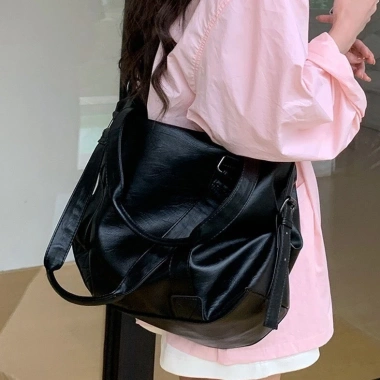 Túi du lịch da PU HT092 - Tote cầm tay, đeo vai, đeo chéo, kẹp nách, chỉ 105.000đ 3 Túi du lịch da PU HT092 - Tote cầm tay, đeo vai, đeo chéo, kẹp nách, chỉ 105.000đ 3