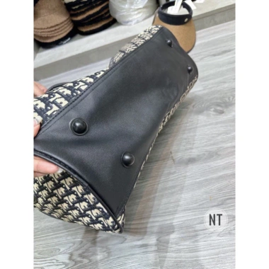 Túi du lịch Đi Ồ 2 màu Đen Xám - Vải thổ cẩm dải chữ, thời trang, giá 115k 2 Túi du lịch Đi Ồ 2 màu Đen Xám - Vải thổ cẩm dải chữ, thời trang, giá 115k 2