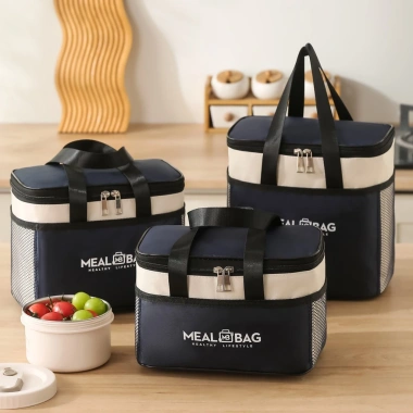 Túi đựng cơm giữ nhiệt MEAL BAG lót giấy bạc, lớp vải cách nhiệt - Giá 69.000đ