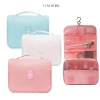 Túi Đựng Dụng Cụ Trang Điểm Gấp Gọn Chống Nước Có Móc Treo COVERGIRL - Giá 65.000 VND