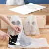 Túi đựng giày đa năng màu trắng dây rút, zip bọc vải chống bụi - Giá 17.000₫ 4