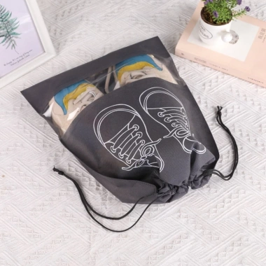 Túi đựng giày dây rút tiện lợi, bảo vệ giày khi du lịch - Giá chỉ 10.000₫ 6 Túi đựng giày dây rút tiện lợi, bảo vệ giày khi du lịch - Giá chỉ 10.000₫ 6